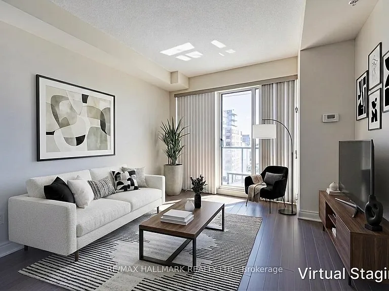 9090 Yonge St #806B — Photo 6
