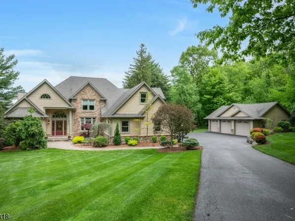 11 Country Side Dr, Rockaway Twp., NJ 07866