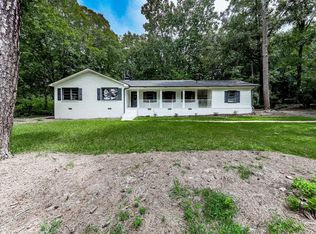 1584 Huntington Dr, Marietta, GA