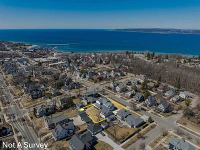 810 E Lake St, Petoskey, MI, 49770