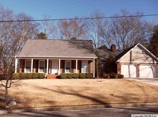 3208 Leafwood Pl SW, Decatur, AL 35603