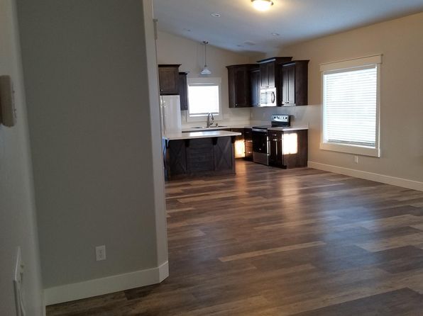 551 Main St, Ririe, ID 83443