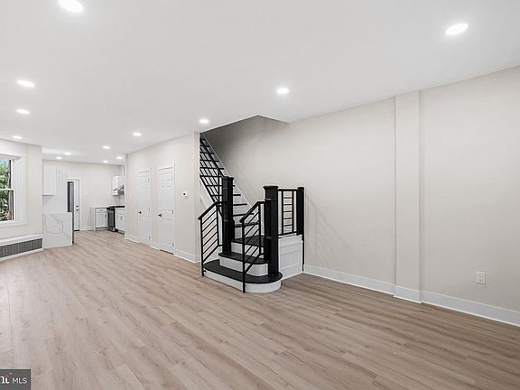 3rd image of 547 N 65th St
