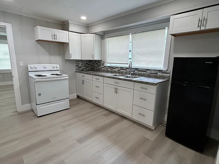 Belvedere Dr — Photo 5