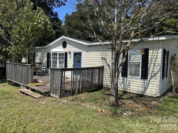 4702 State Highway 200, Stanfield, NC 28163