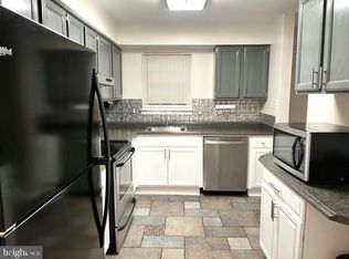 9945 Grapewood Ct, Manassas, VA 20110