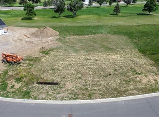 1 Greenbriar Rd, Billings, MT 59105