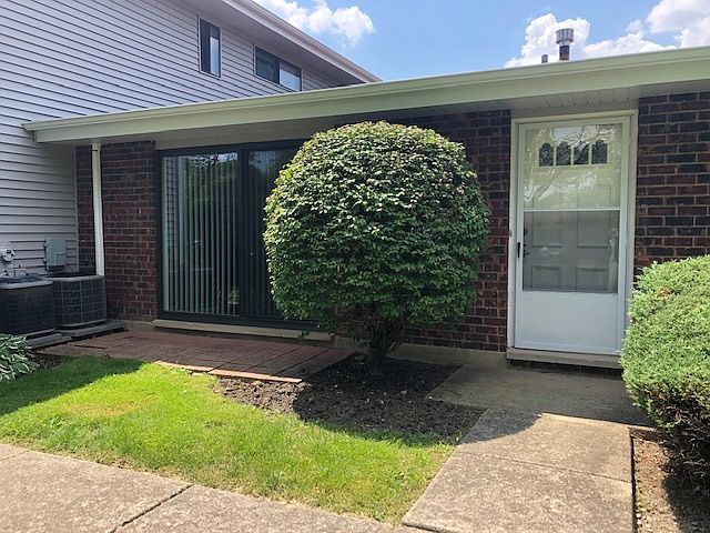 1st image of 1302 Forestdale Ct #1302