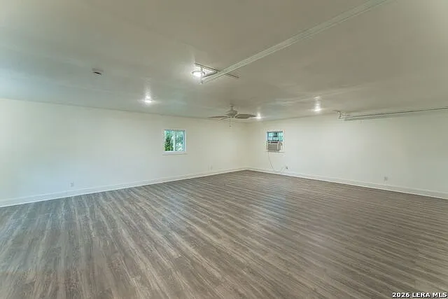 7126 Westlyn Dr — Photo 14