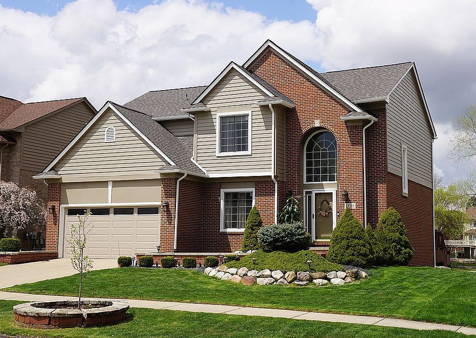 1st image of 13215 Wendover Dr #21
