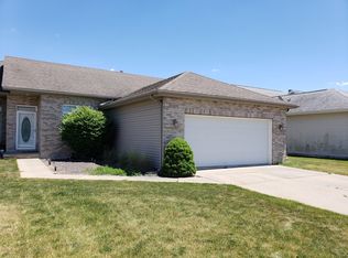 2910 Kipling Ct, Springfield, IL 62711