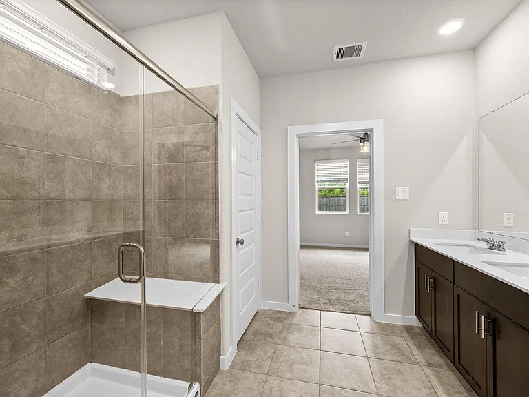 5547 Madden Ln — Photo 12
