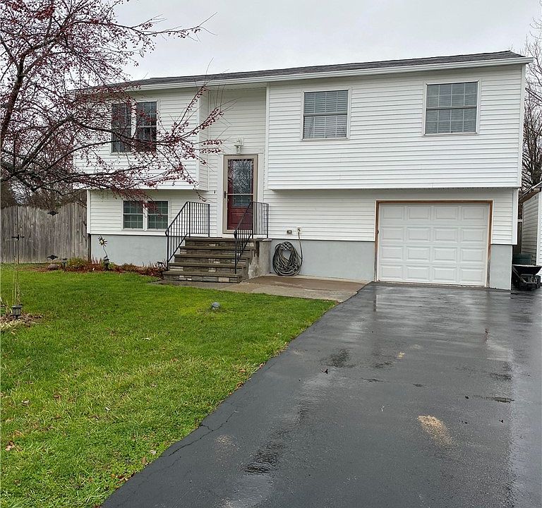 1st image of 4007 Sandpiper Ln