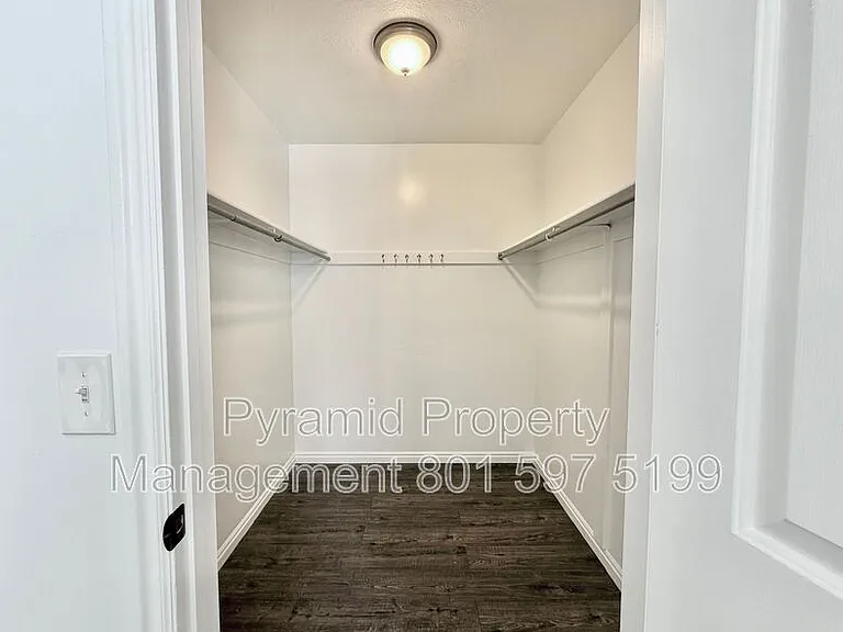 1091 Shepard Ln — Photo 19