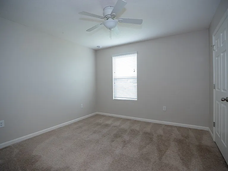 4662 Amaca Bay Ln — Photo 13