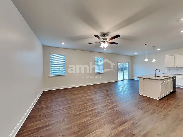 589 Summit View Ln — Photo 7