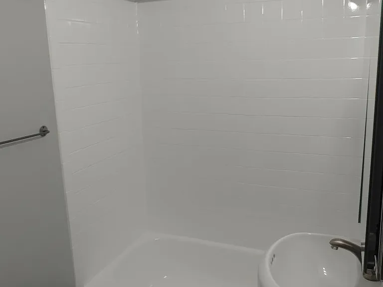 1431 Morris Rd SE #A — Photo 9
