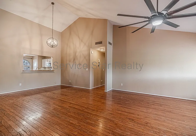 7730 W Shaw Butte Dr — Photo 9