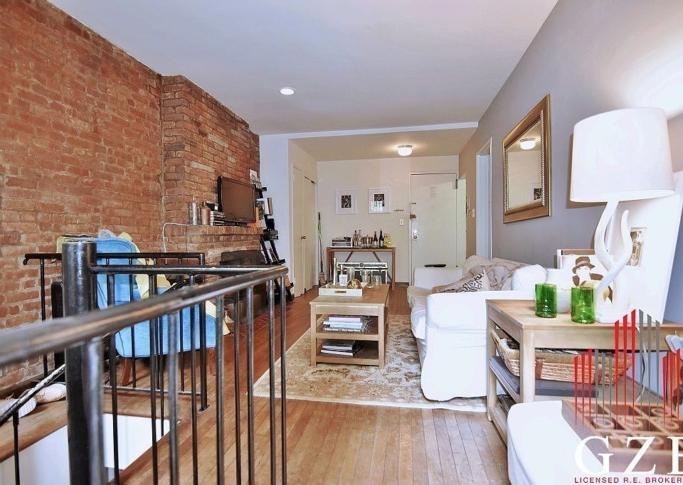 1st image of 169 1st Ave #B1