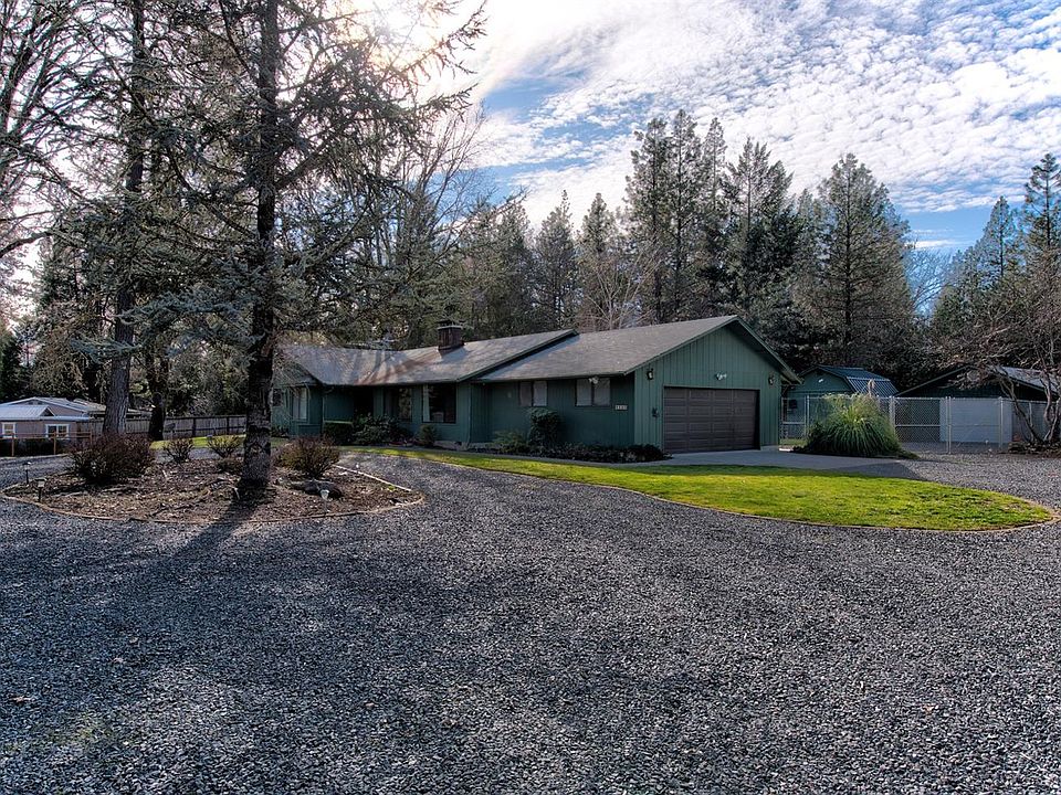 1st image of 8133 E Evans Cres