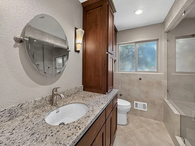 1 Kirkcrest Ct — Photo 22