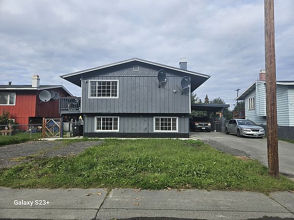 5th image of 4613 E 7th Ave #B