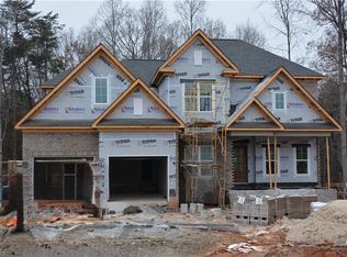 296 Vine Ridge Dr, Winston Salem, NC 27127