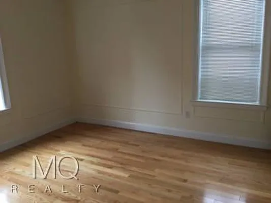 Rented by MQ Realty LLC | media 8