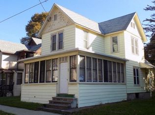 208 Bridge St, Corning, NY 14830