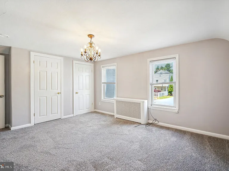 239 Lemonte St — Photo 23