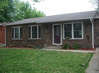 131 Perrottet Dr, Mascoutah, IL