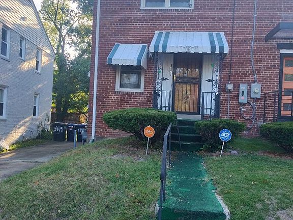 4th image of 3471 23rd St SE