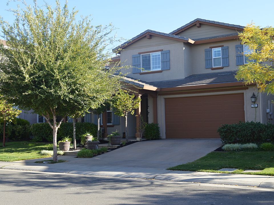 1st image of 2095 Camp Whitney Cir