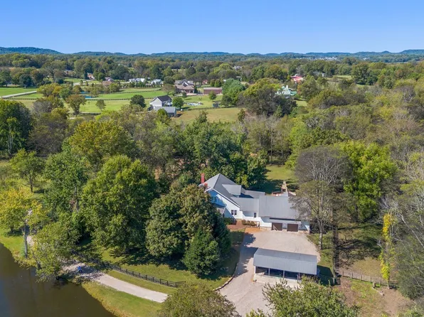 6646 Arno College Grove Rd, College Grove, TN 37046