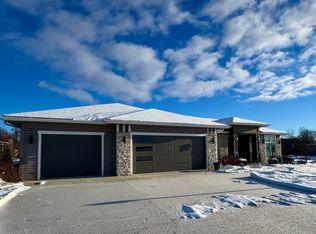 11819 Distant Hls, Spencerville, IN 46788