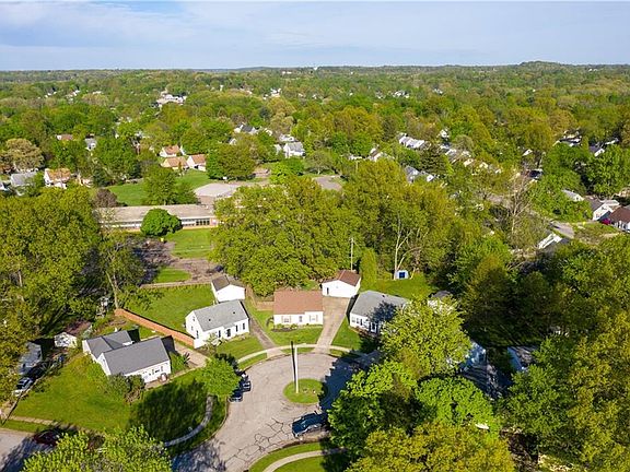 4th image of 2143 Suncrest Cir