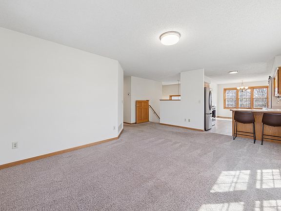 4th image of 3877 Kennet Cir