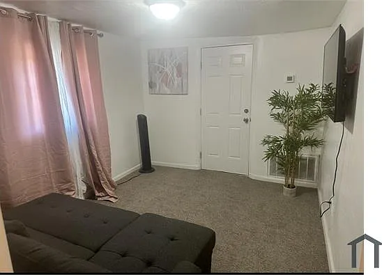2308 Wilma Rd NW