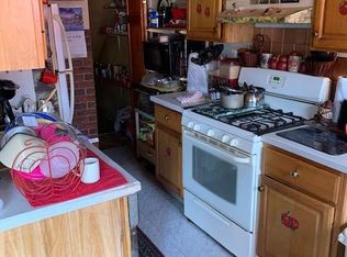 6608 Algard St, Philadelphia, PA 19135