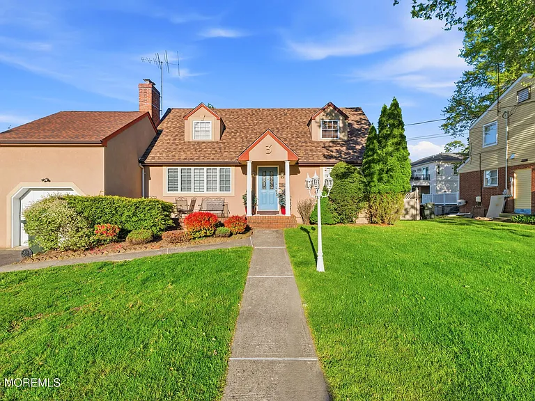 3 Cypress Ave — Photo 2