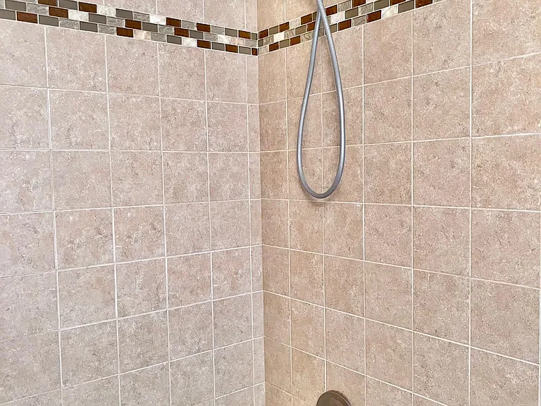2502 N 46th St #6 — Photo 31