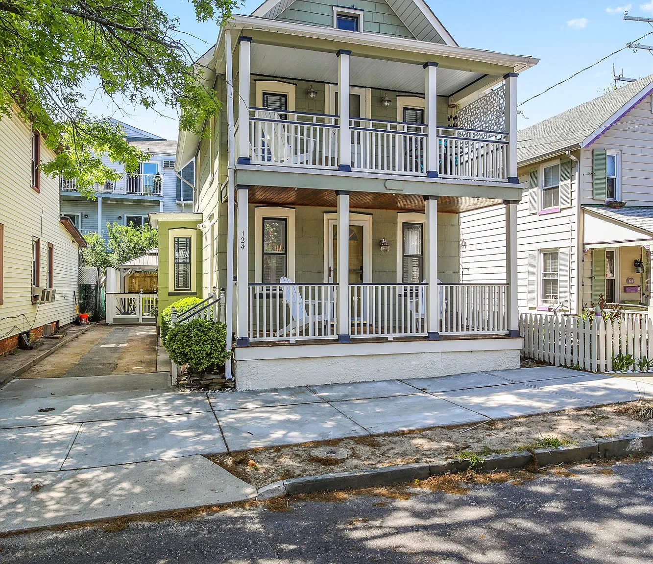 2 bed, $3,000 — Photo 2