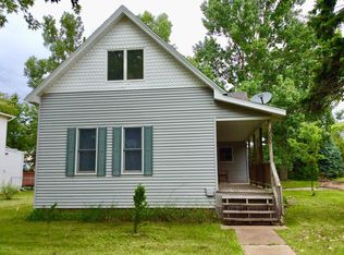 300 1st Ave, Manistee, MI 49660