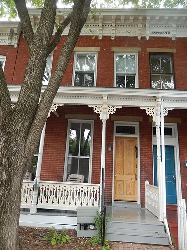 105 S Pine St Photo 1