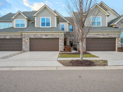 3056 N Spurway Dr, Ann Arbor, MI, 48105