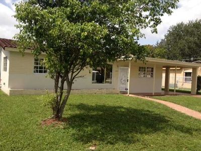 1340 NW 111th St, Miami, FL, 33167