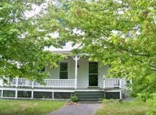 1340 Lake Shore Rd, Manchester, NH 03109