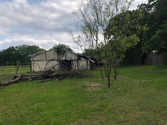 5th image of 15411 Seagoville Rd