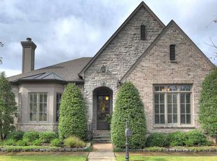 1897 E Laurel Hollow Ln, Memphis, TN 38139
