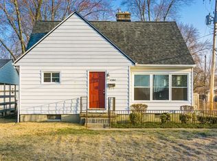 4290 Mayflower Blvd, Columbus, OH 43213